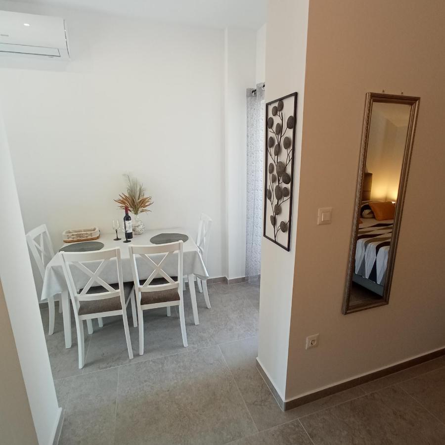 Apartments Lavanda - Free Parking And Grill เยเซรา ภายนอก รูปภาพ